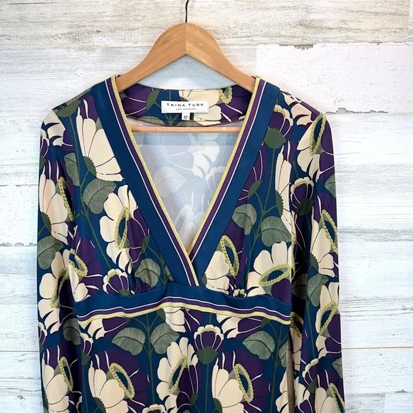 Trina Turk Silk Floral V Neck Empire Waist Dress Boho Chic Sz 12 Retro Boho - Picture 8 of 13